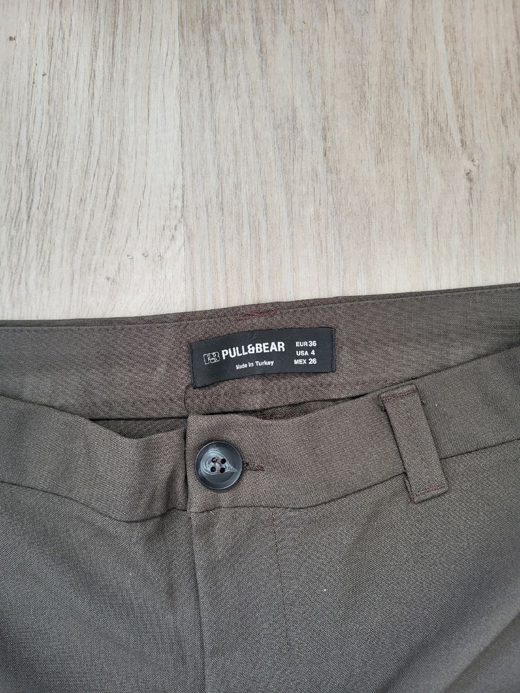 Pull&Bear Pantaloni: Pull&Bear Damen Hose, braun, Grösse 38 – Nuovo (secondo la descrizione) da Triengen venduto da len_pnj5 1