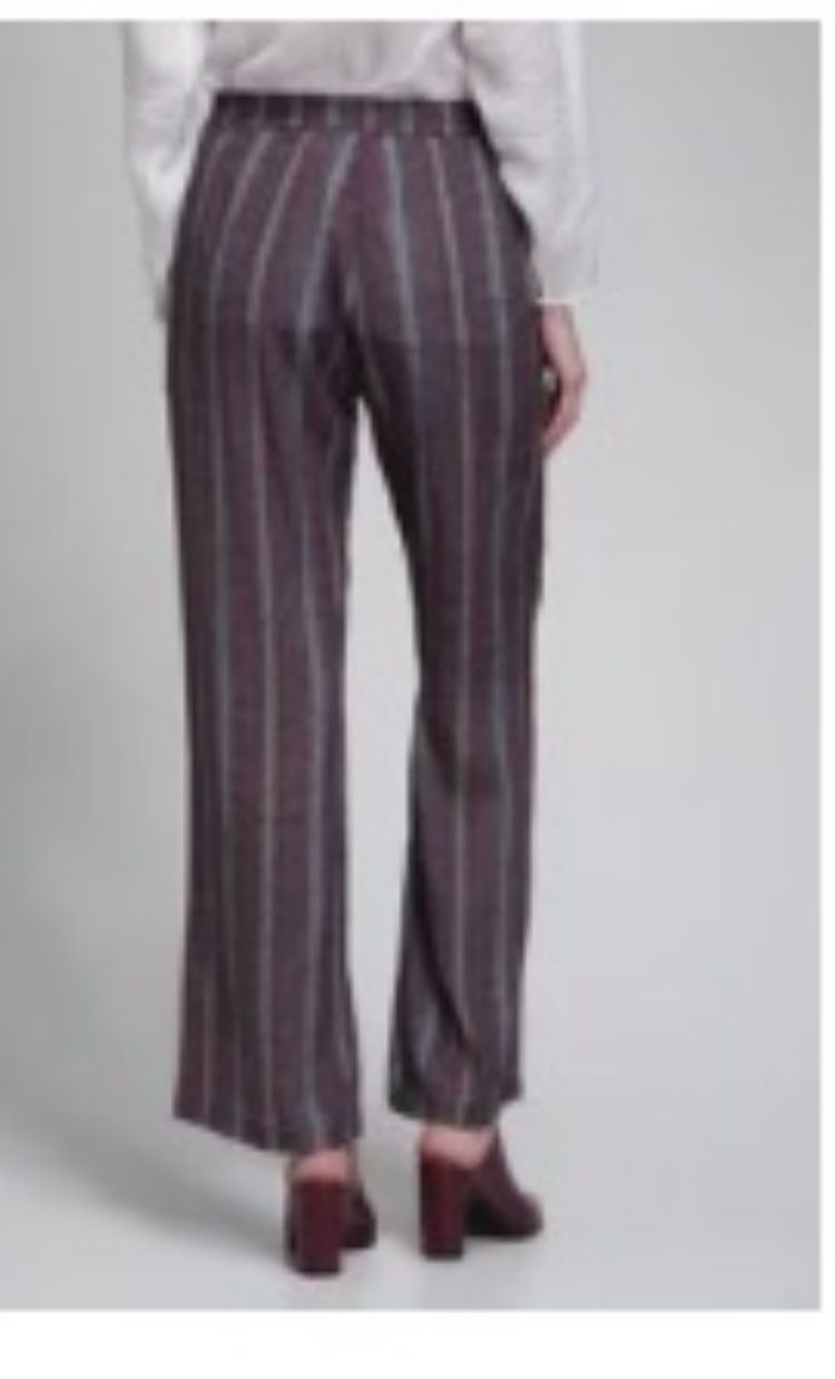 Pantaloni: STELLA NOVA Stoffhose in Dunkelrot 36 – Nuovo e nell'imballaggio originale da Glattfelden venduto da Danshari 6