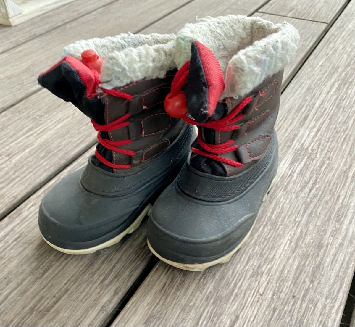 Scarpe per ragazzi: Winterstiefeli Gr. 22/23 – Usato da Urdorf venduto da Tjara65 1