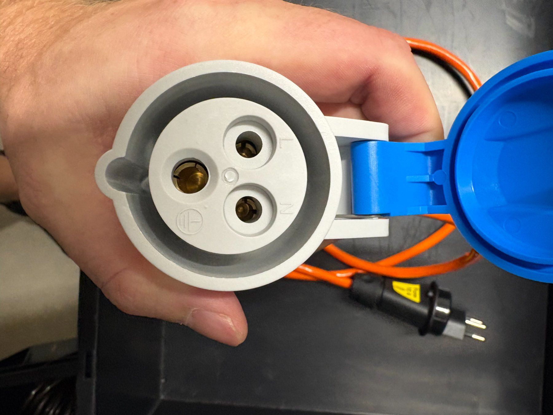 Kabel: Adapterkabel Typ 13 / CEE16 Kupplung – Neu (gemäss Beschreibung) aus Lyss von achillevaz 3