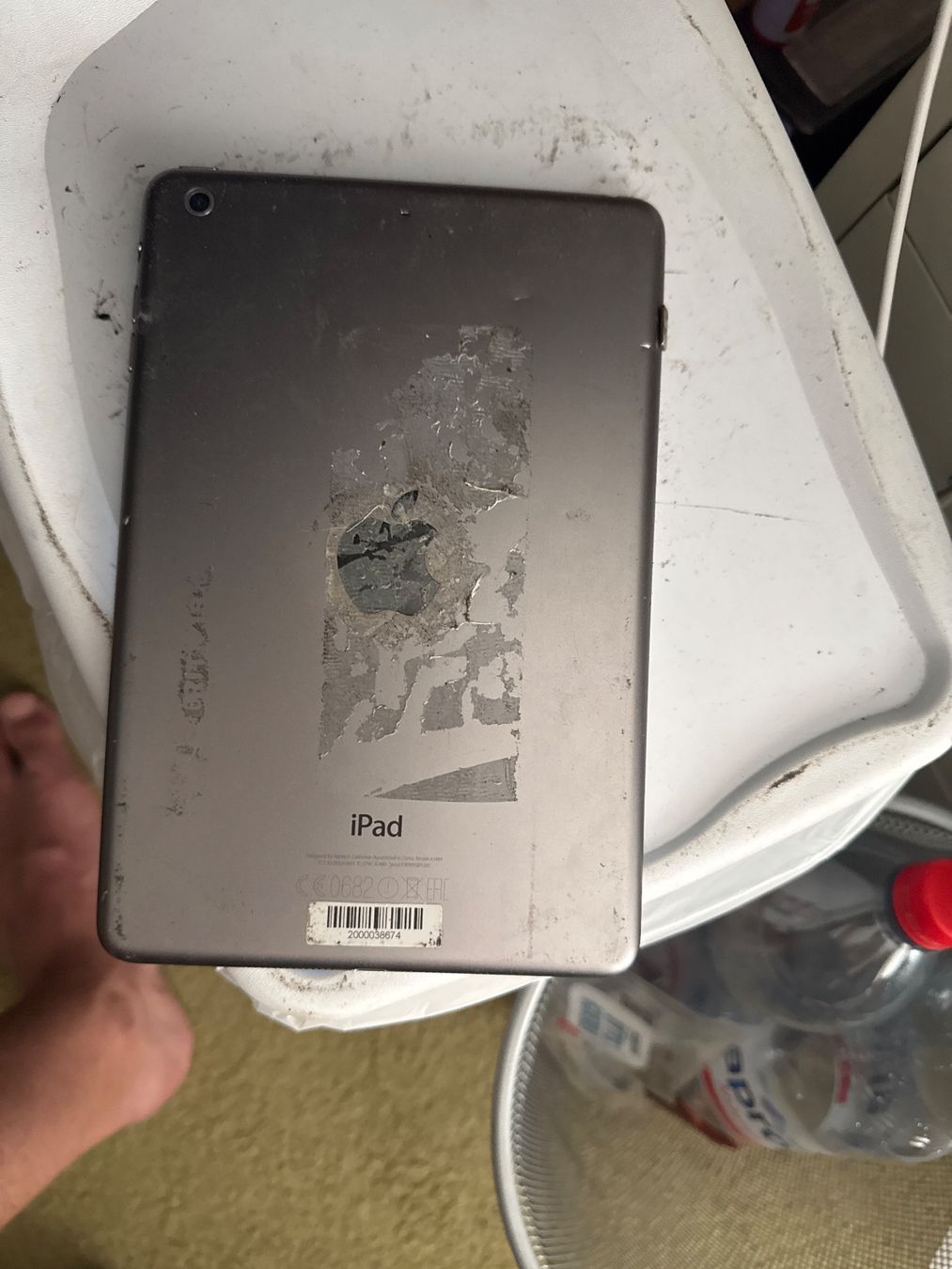 Apple Tablettes PC: Ipad mini - A1489 - icloude / Display ganz!!! – Défectueux à Olten par HoYa01 1