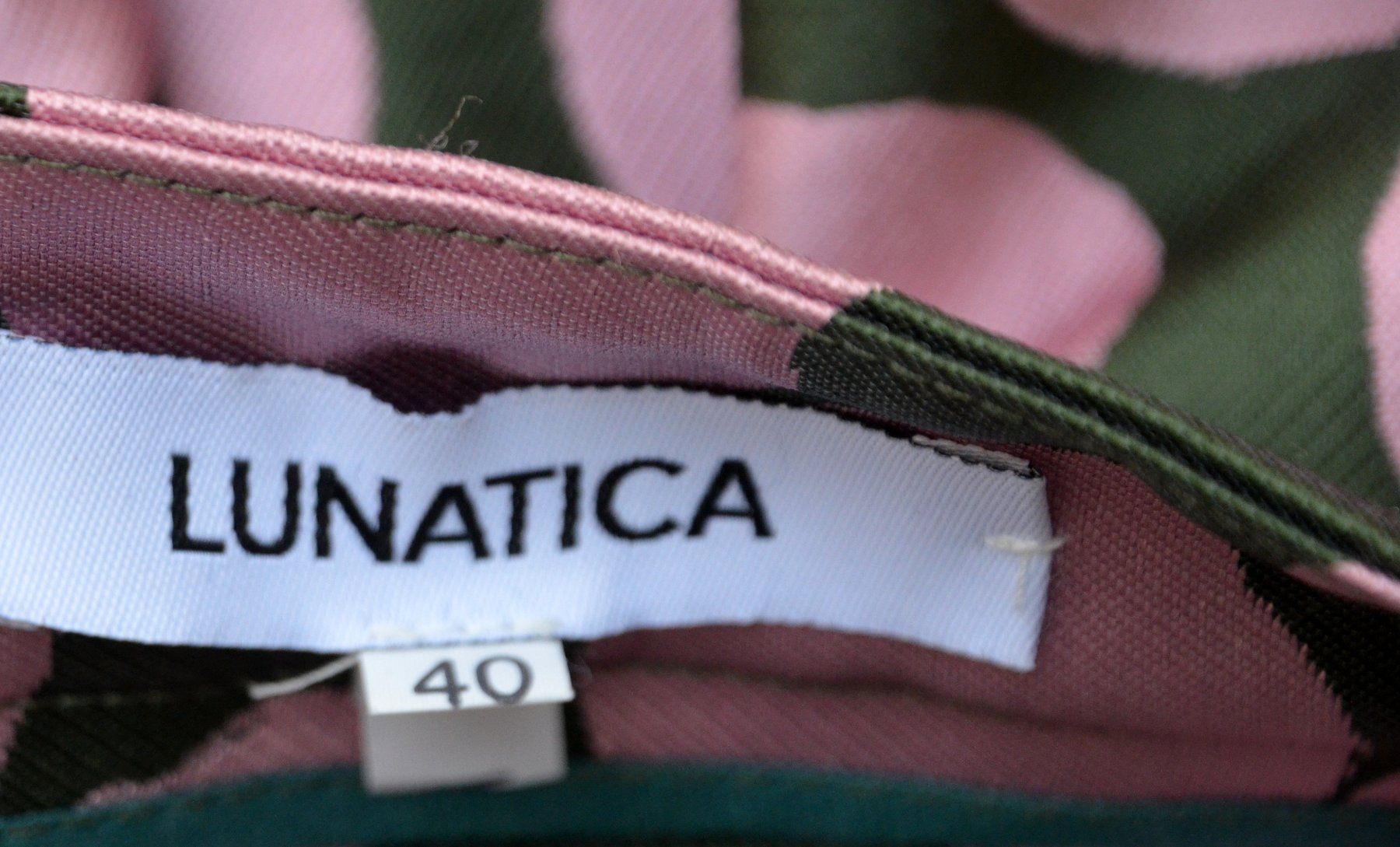 Gonne: Lunatica Milano Rock / jupe .40 – Usato da Collonges venduto da arashee 2