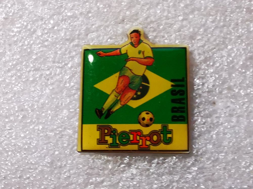 RARE PINS FOOTBALL world cup USA 1994 COUPE DU MONDE