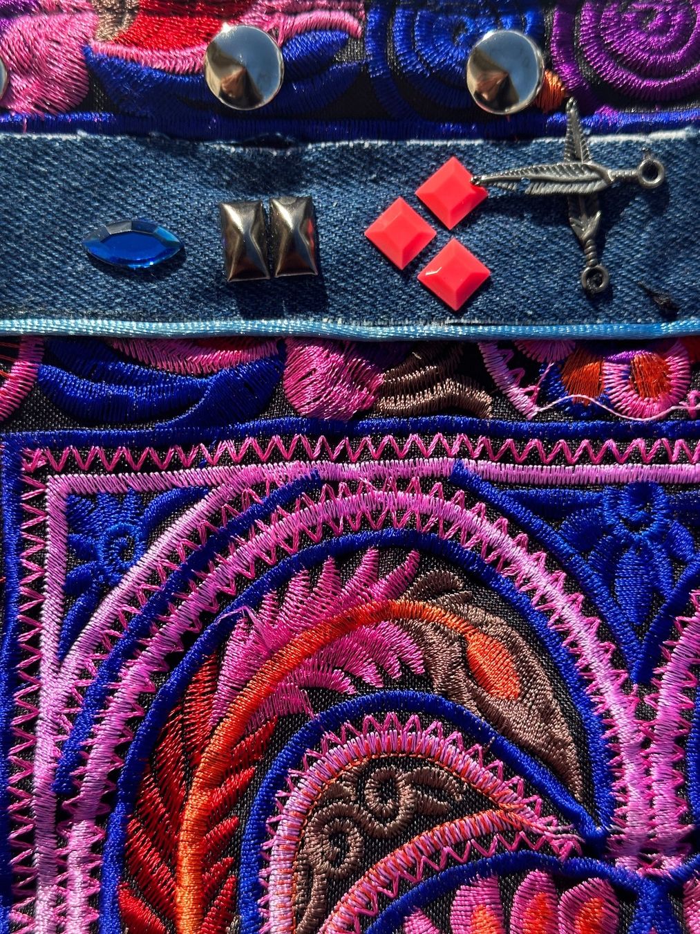 Borse da donna: Pochette décorée à choix – Usato da Genève venduto da bha_jcf5 5