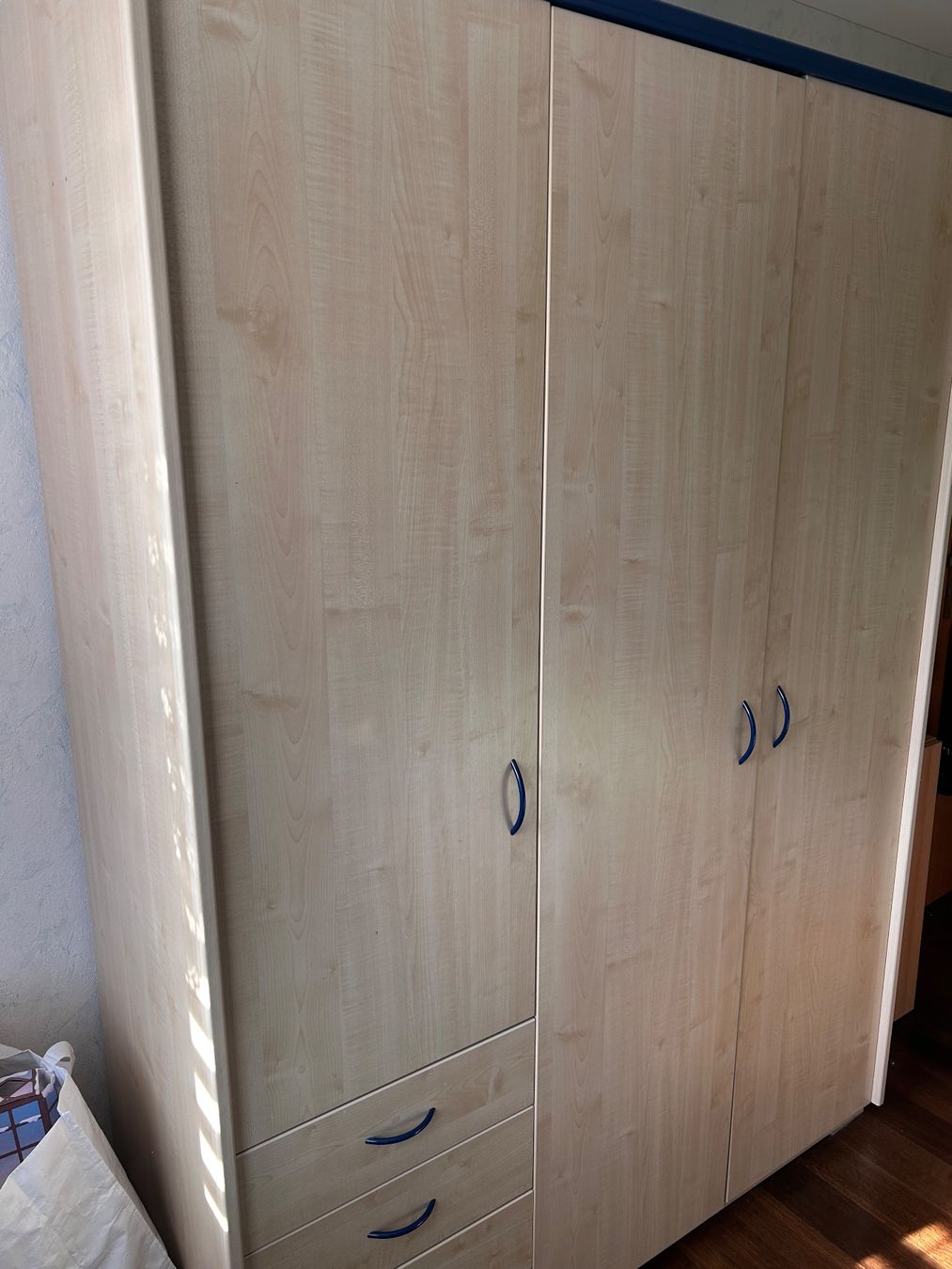 Schränke: Holzschrank – Gebraucht aus Flawil von mau_9hl6 1