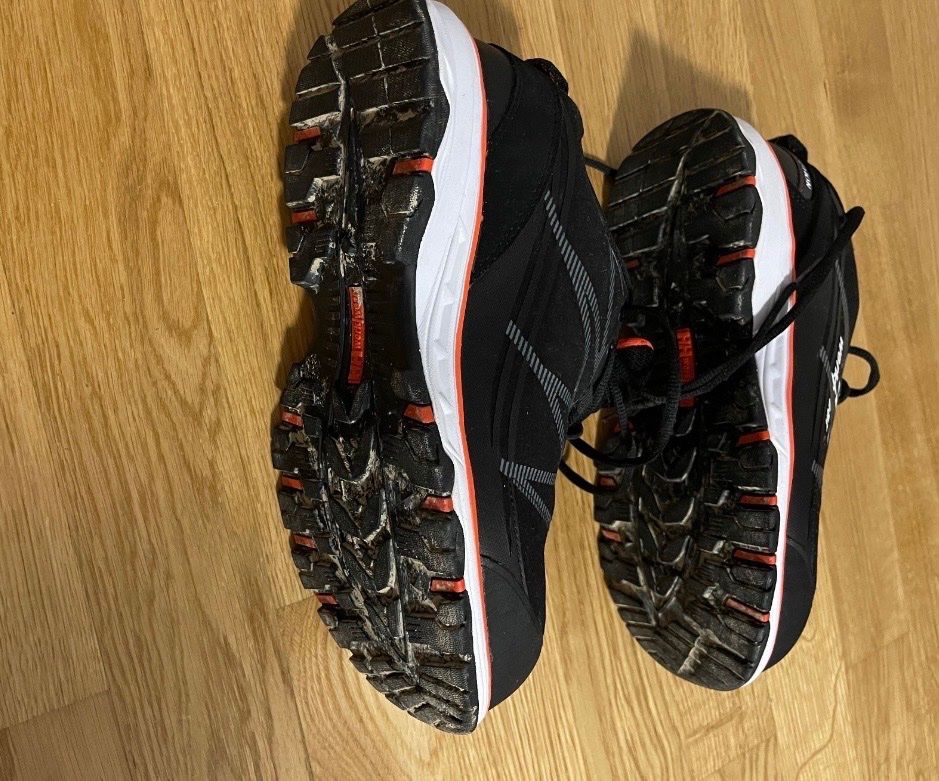 Helly Hansen Scarpe da uomo: Arbeitsschuhe HH (Gr. 40) – Nuovo (secondo la descrizione) da Dübendorf venduto da Alouette26 2
