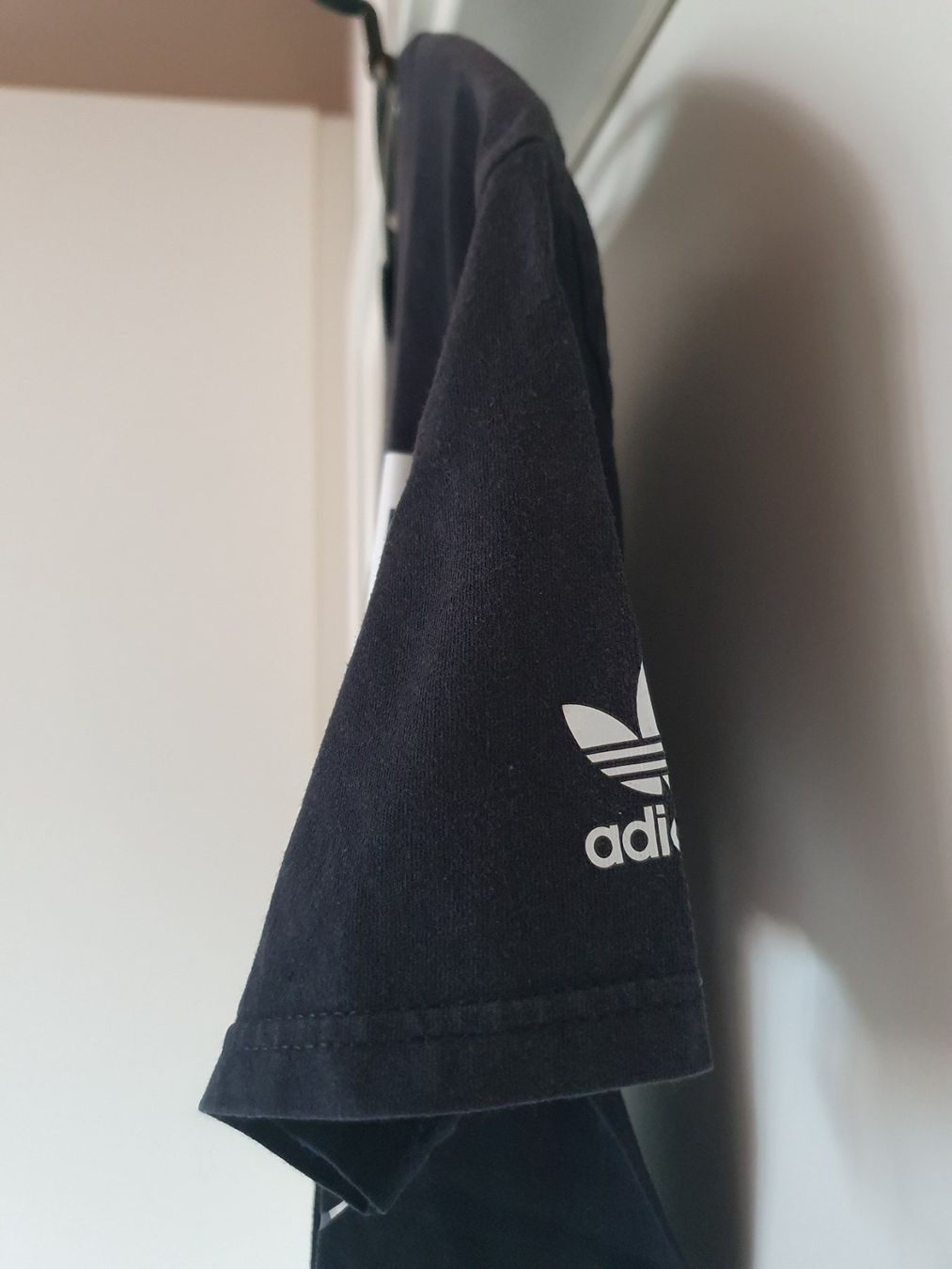 Adidas T-shirt: T-shirt Adidas Original® – Usato da Monthey venduto da gae_22w9 1