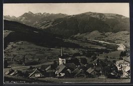 Guggisberg, Ortsansicht mit Berglandscha