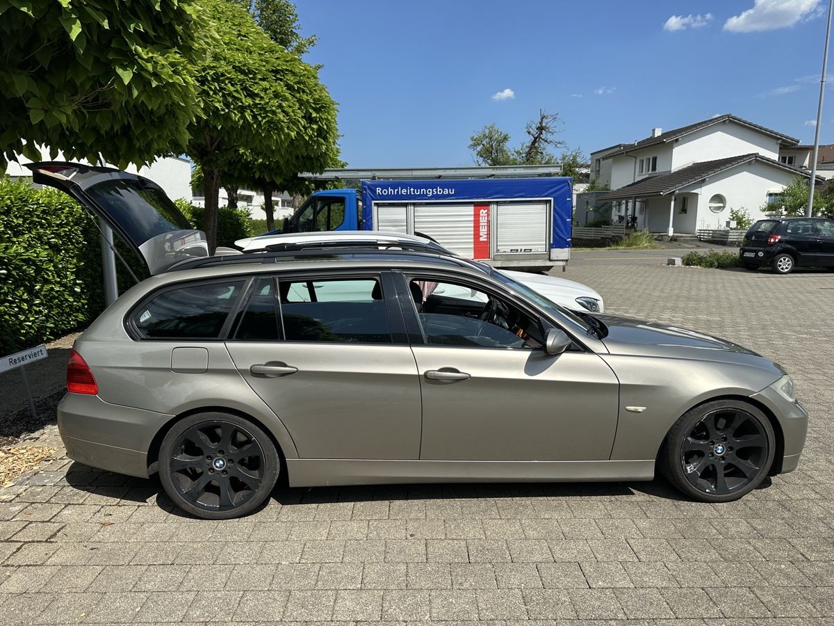 BMW Automobili: BMW 325d Touring 2009 ab Service 2026 – Usato da Staufen venduto da Noldi10
