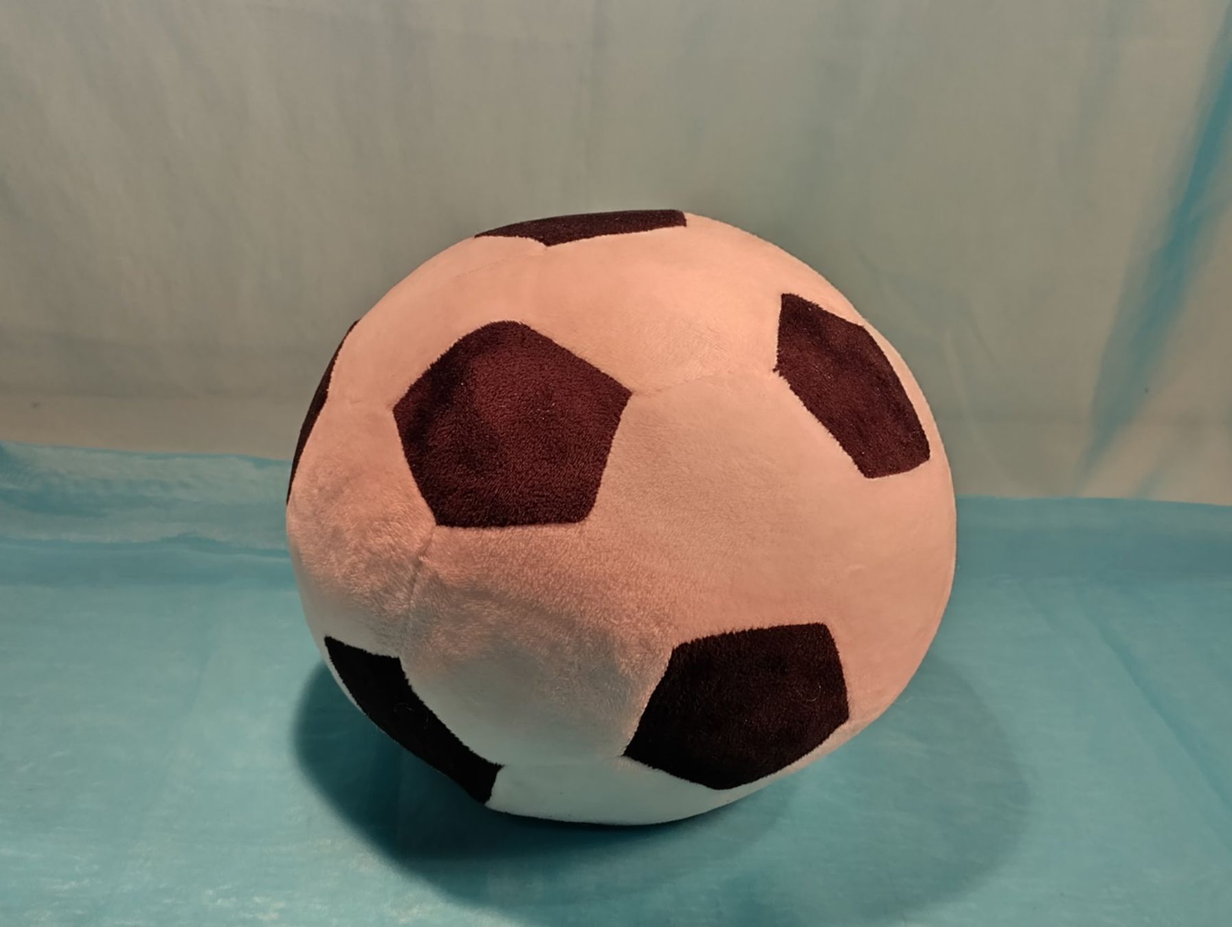 Palloni: Fussball, Plüsch, Durchmesser: 20cm – Usato da Bellach venduto da JingleCherry