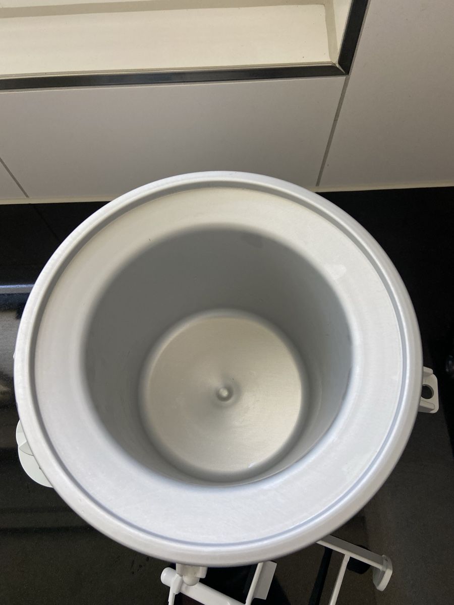 Kitchenaid Küchengeräte: Kitchenaid Glaceschüssel – Gebraucht aus Zürich von lor_2mtq 1