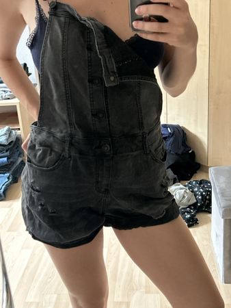 Kurze Latzhose Damen Jeans Grösse S Used Look 40-47
