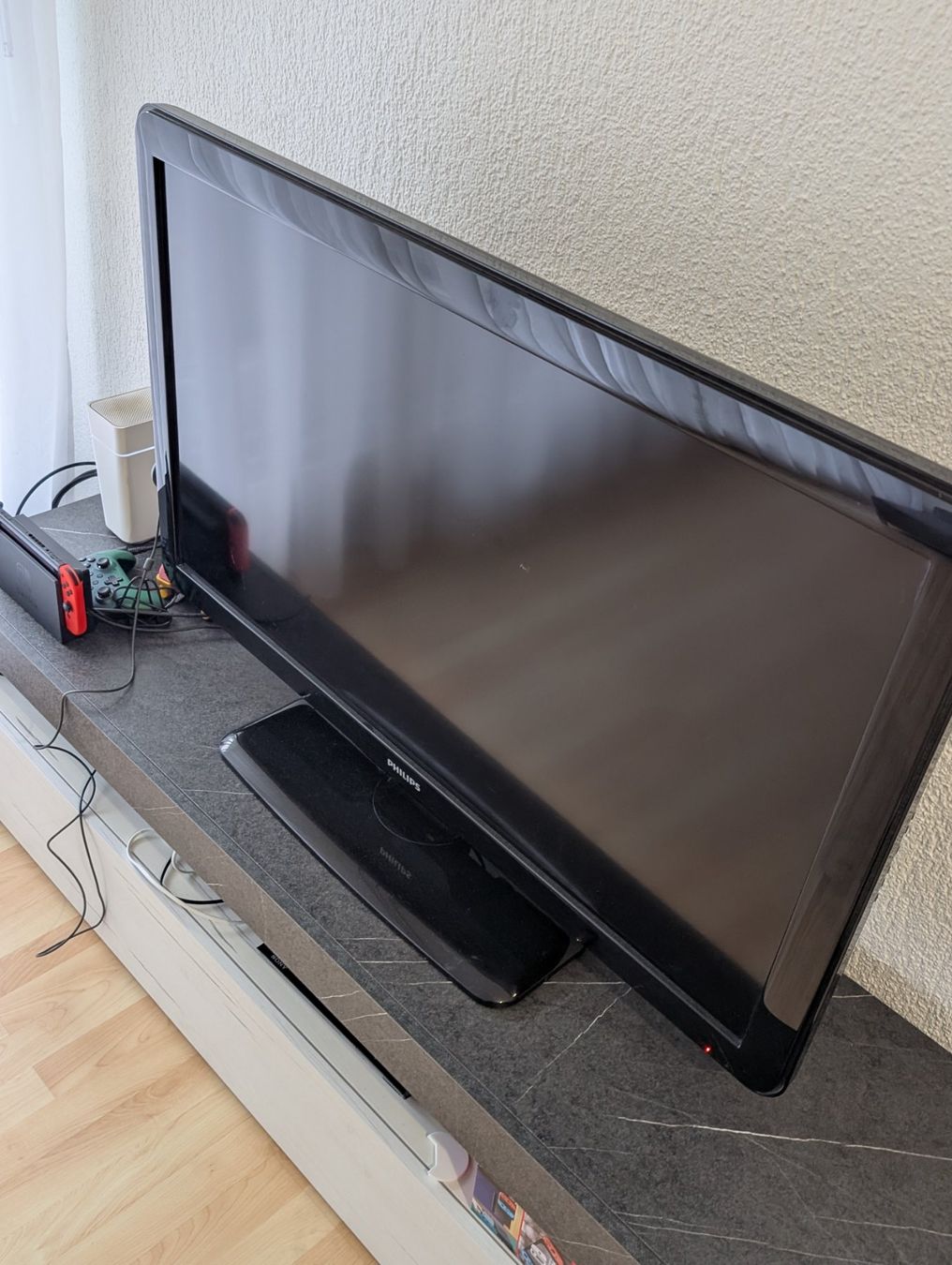 Philips Televisori: Philips TV – Usato da Baden venduto da awristocrat 1