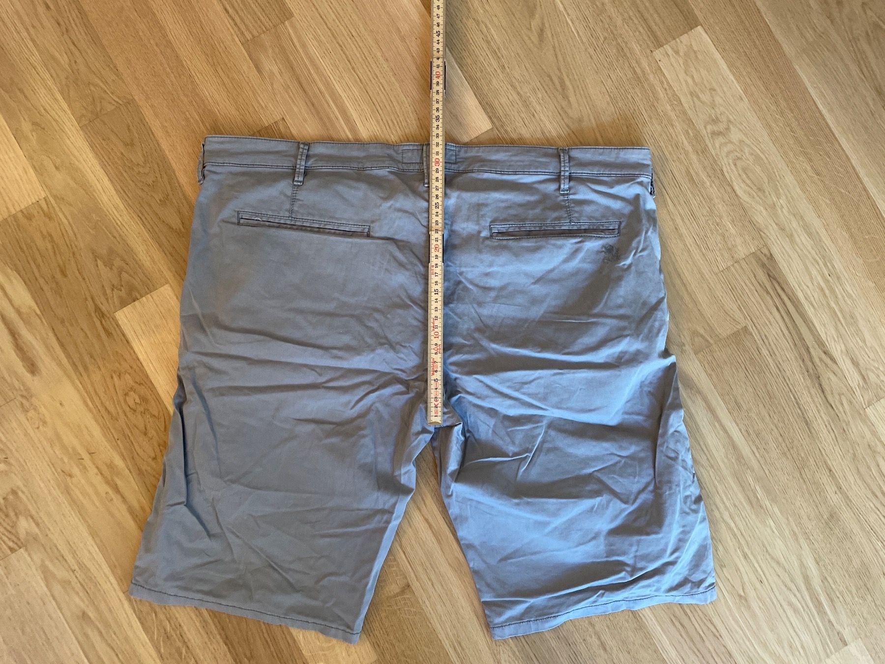 Pantaloni: Shorts Otto Kern 40 – Usato da Basel venduto da pilzliii 2