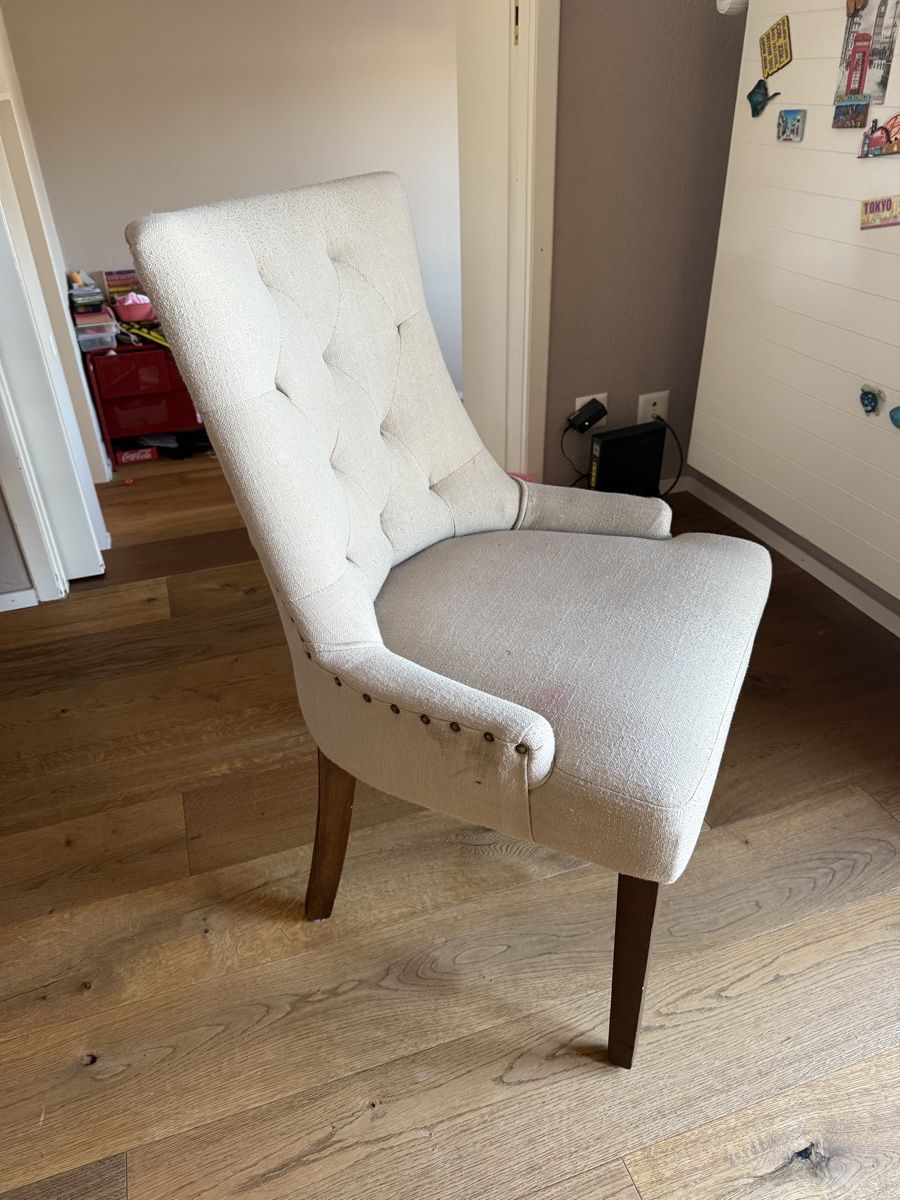 Chaises: Esstischstühle – D'occasion à Bassersdorf par roj_5hcb 2
