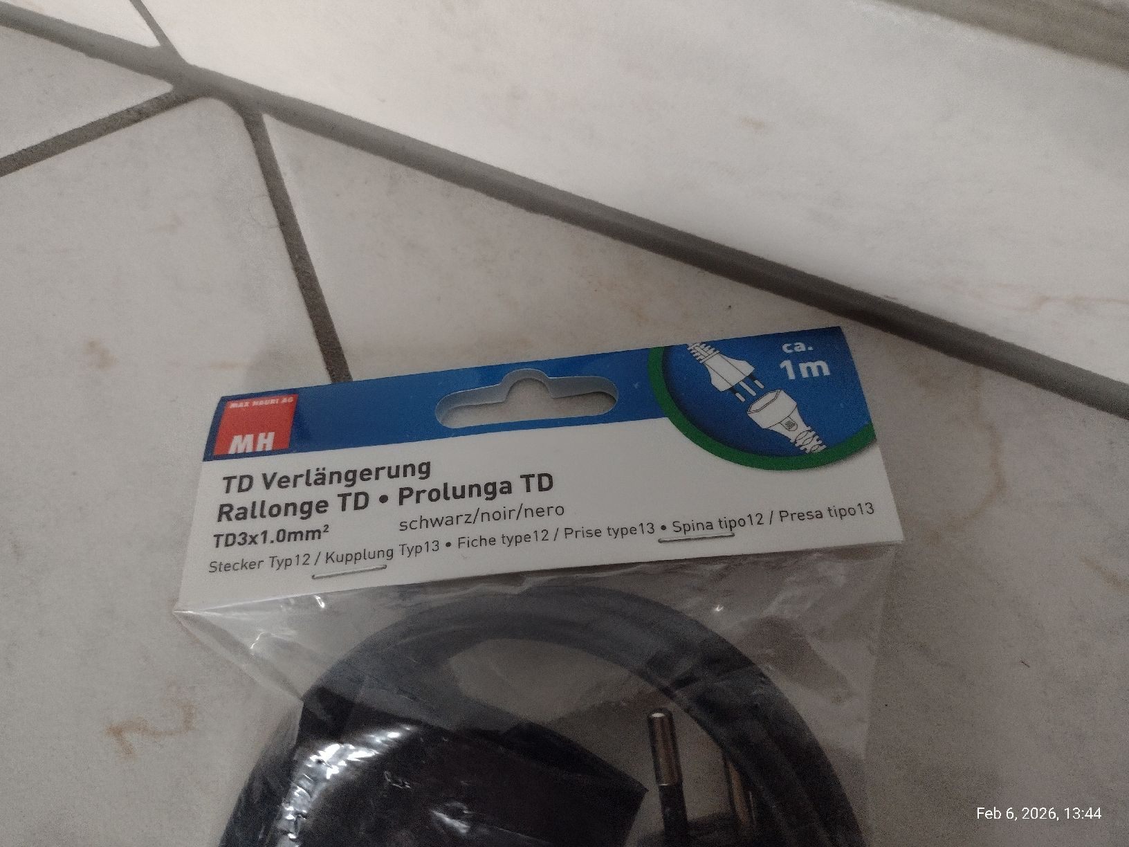 Cavi: 1m Electrical Cable Swiss Extension Cord New – Nuovo e nell'imballaggio originale da Zürich venduto da TrainLine 3