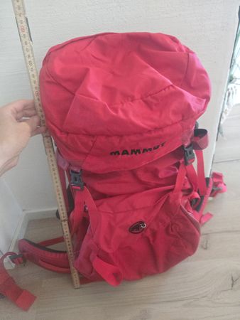 Mammut Wanderrucksack rot gebraucht guter Zustand