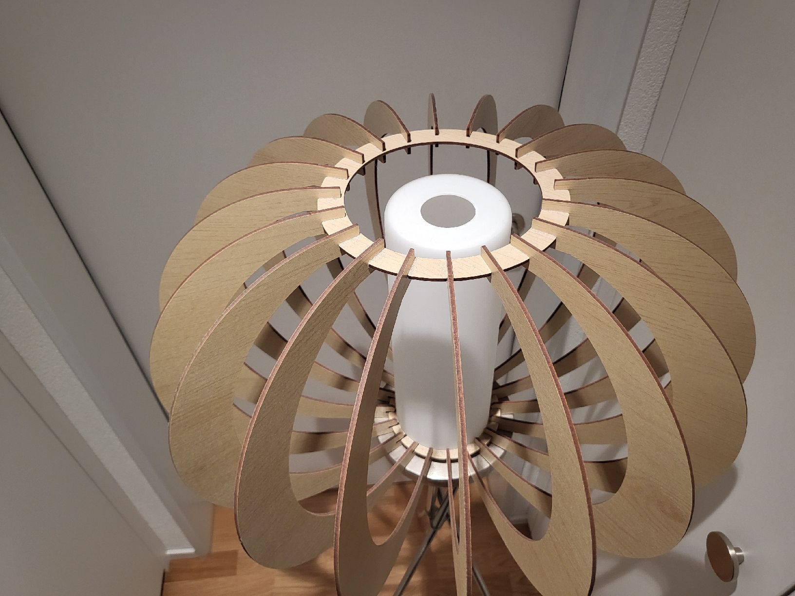 Lampade: Stehleuchte – Usato da Niederwangen BE venduto da ros_jv59 3