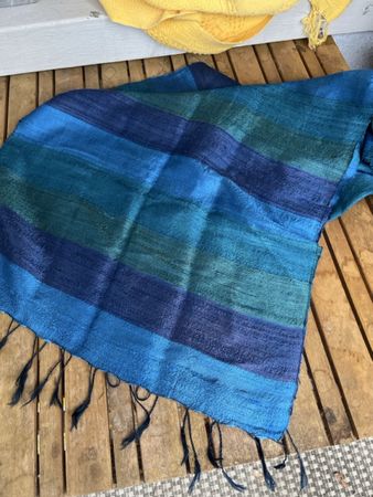weicher Seidenschal mit leuchtender Farbe, 42x170 cm