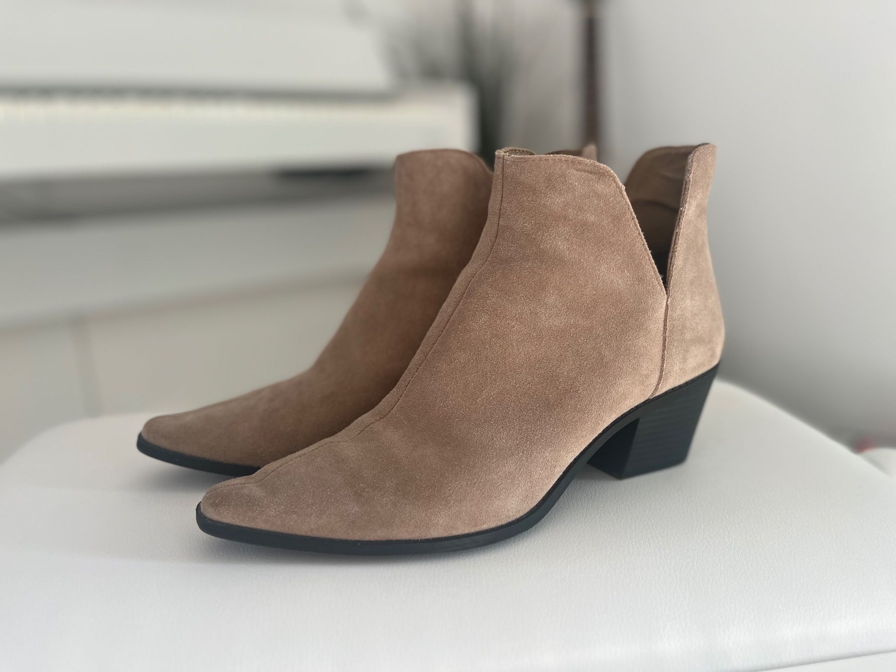Zara Damenschuhe: Suede leather ankle boots - Zara -size 38 – Gebraucht aus Cully von Maar_K