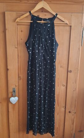 Kleid von Esprit in angesagtem Polka dot-Muster!