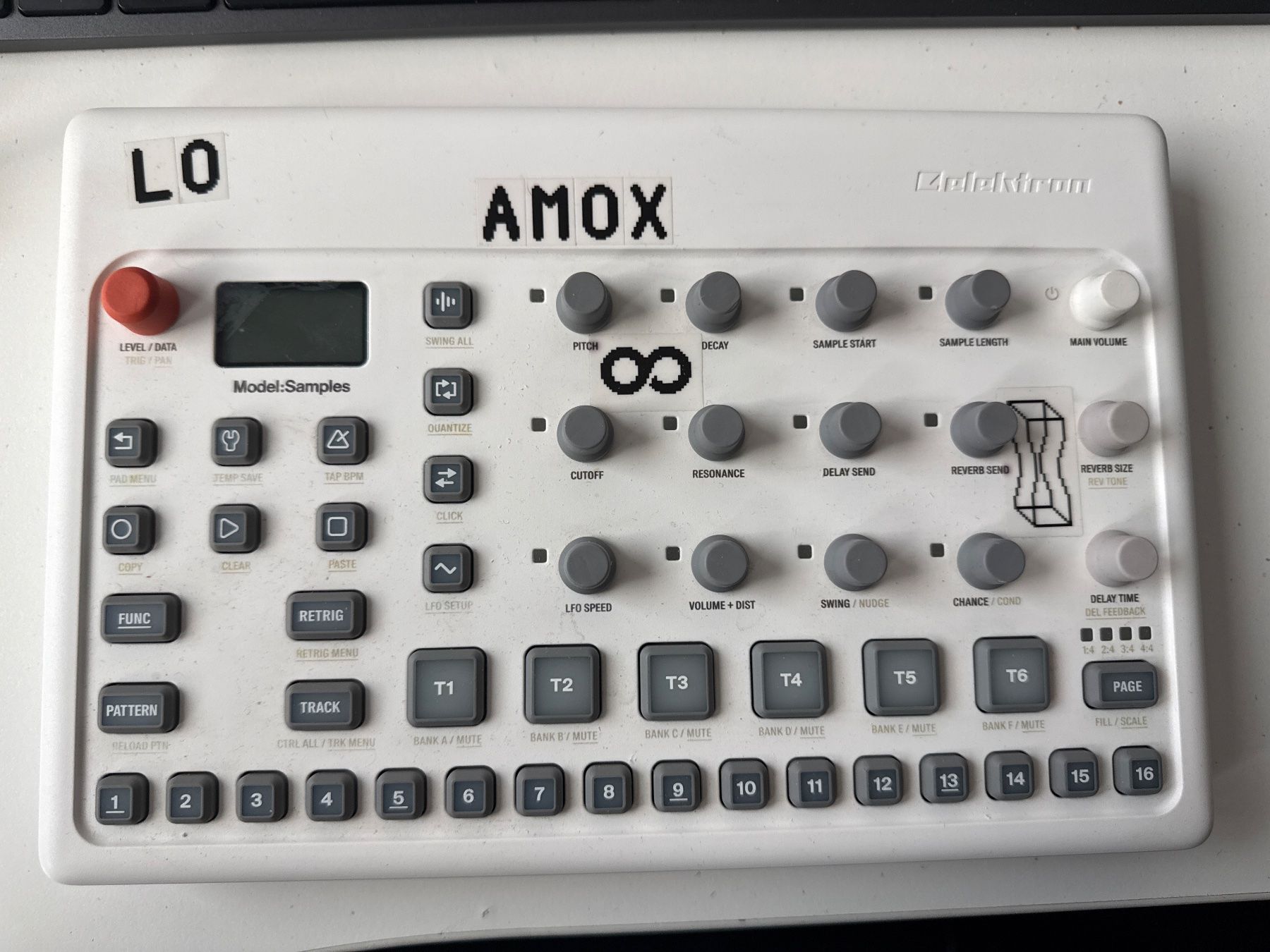 Elektron Instruments de musique: Elektron Model:Samples – D'occasion à Buchs ZH par NOYB0880