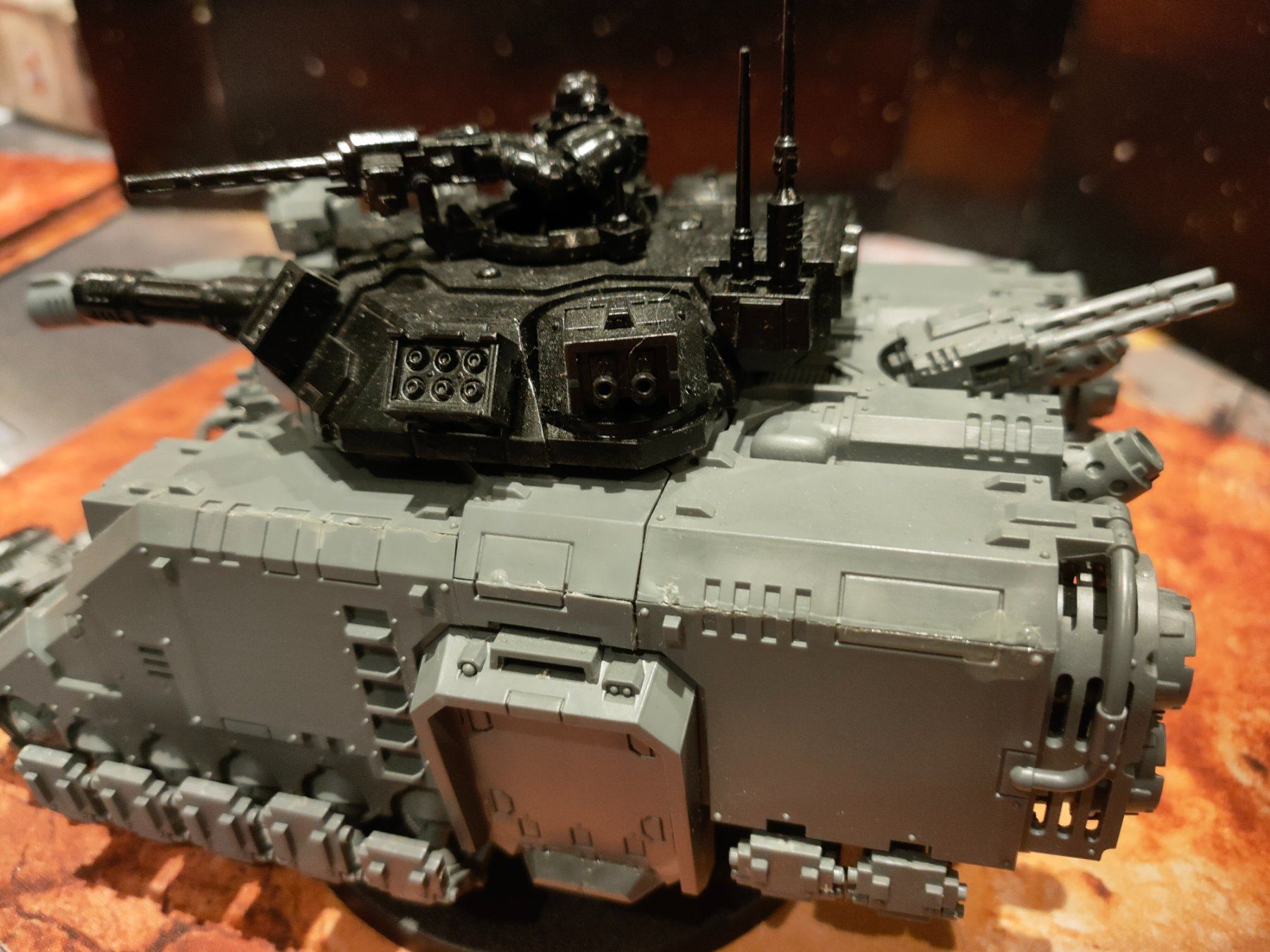 Kits de montage: Primaris Repulsor Executioner, Space Marines, Warhammer 40k – D'occasion à Baden par Araneus 1