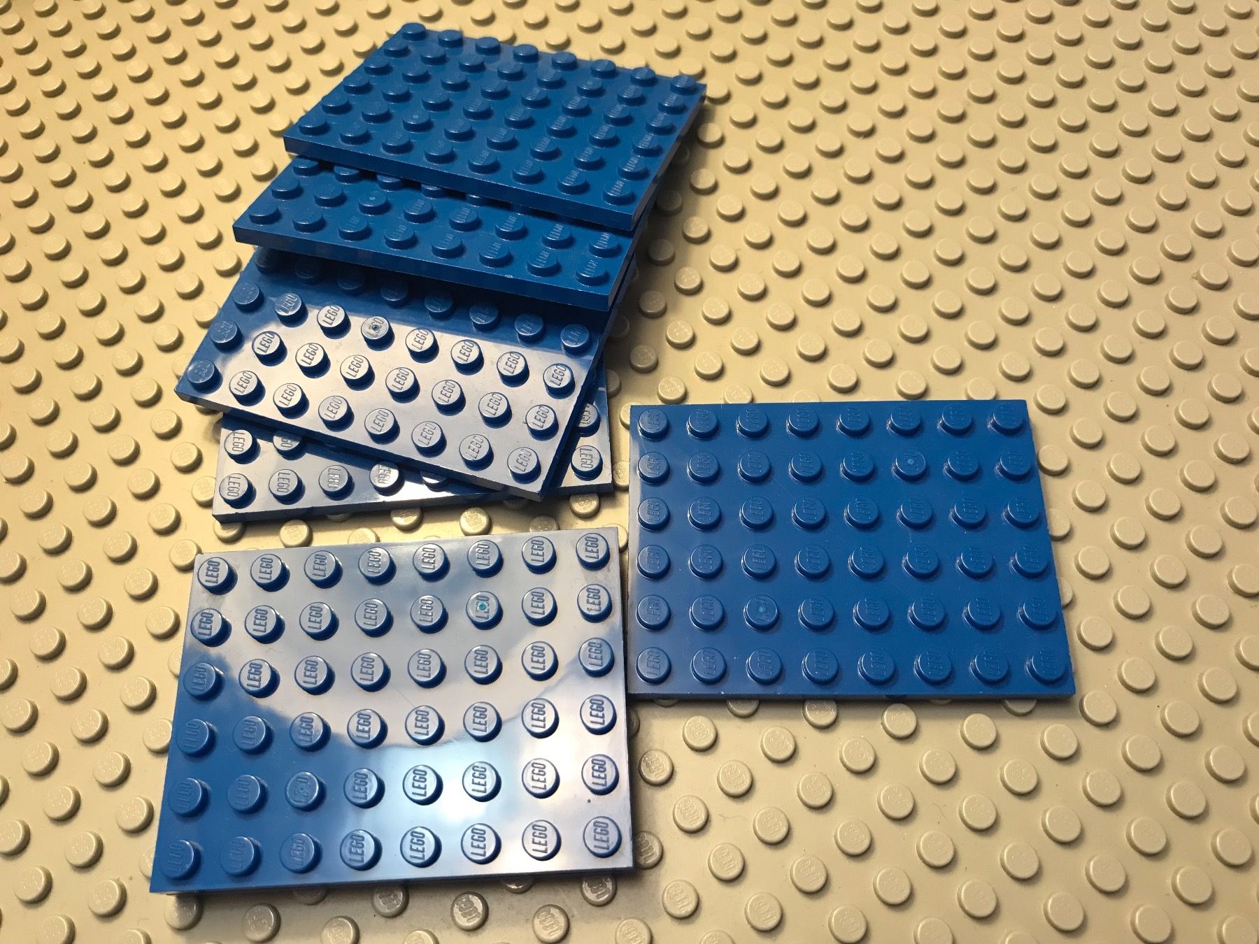 Lego Baukästen: Lego 8 x Platten 6x8 blau – Gebraucht aus Basel von Swi-7621