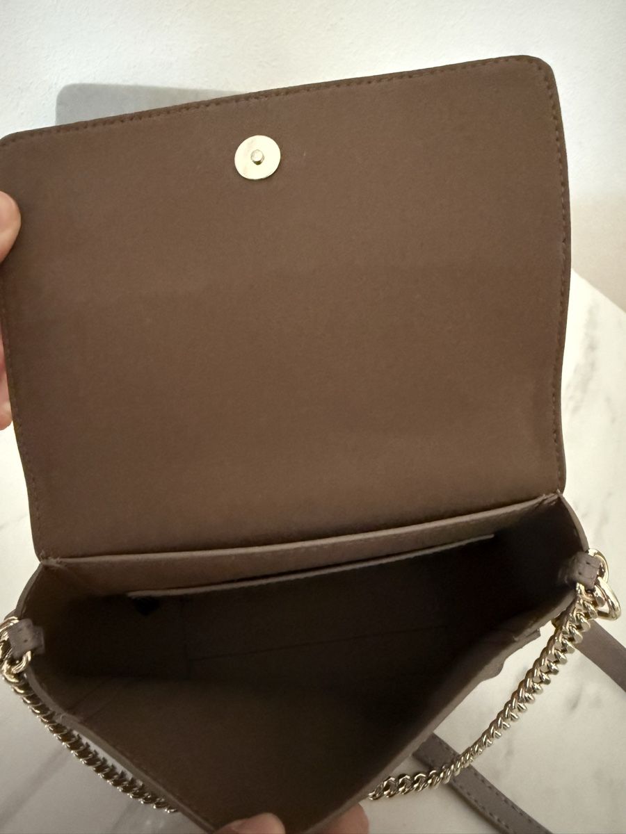 Furla Borse da donna: Furla Tasche grau Leder mit Kettendetail – Usato da Niedergösgen venduto da RobSim94 1