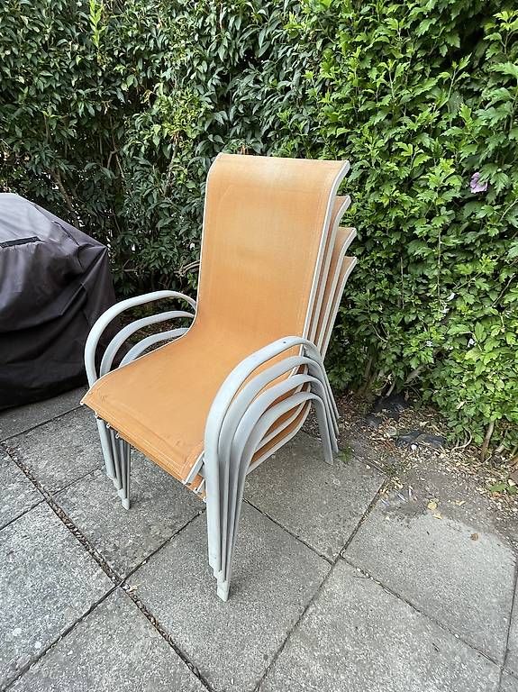 Set di tavolo e panche: Gartentisch mit Stühle  – Usato da Rebstein venduto da nem_hq6q 3