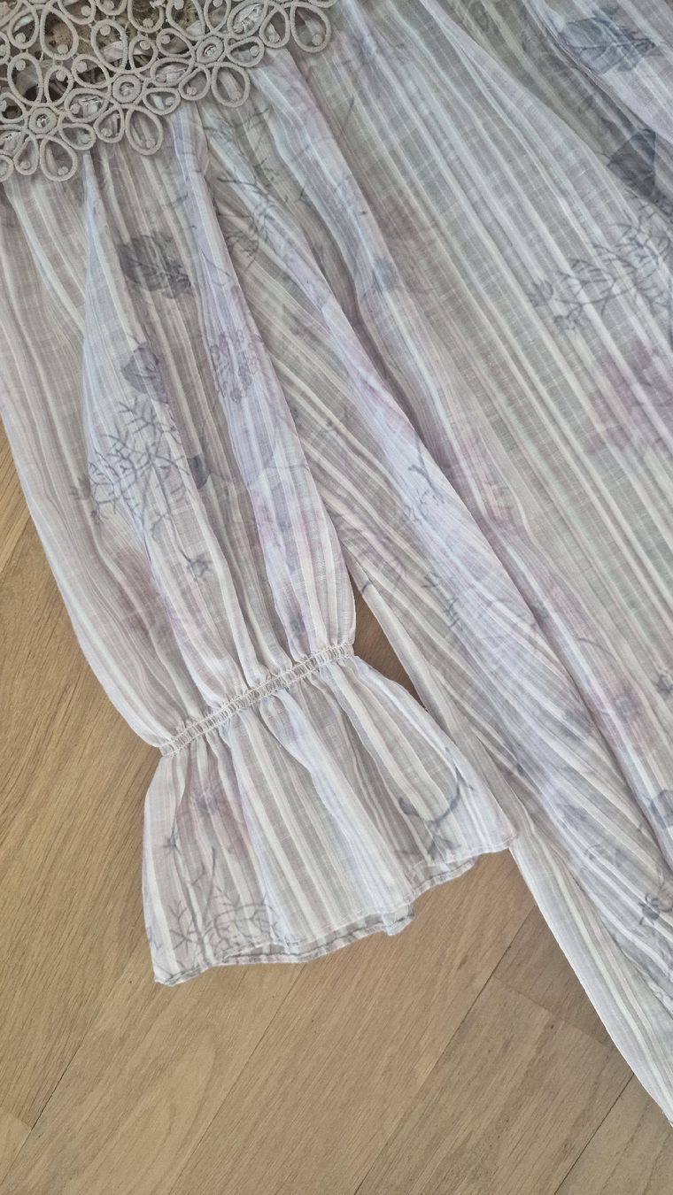 Camicette: Romantische Boho Bluse, Seide, Gr. S, Top-Zustand! – Nuovo (secondo la descrizione) da Bätterkinden venduto da SuchenFinden02 2