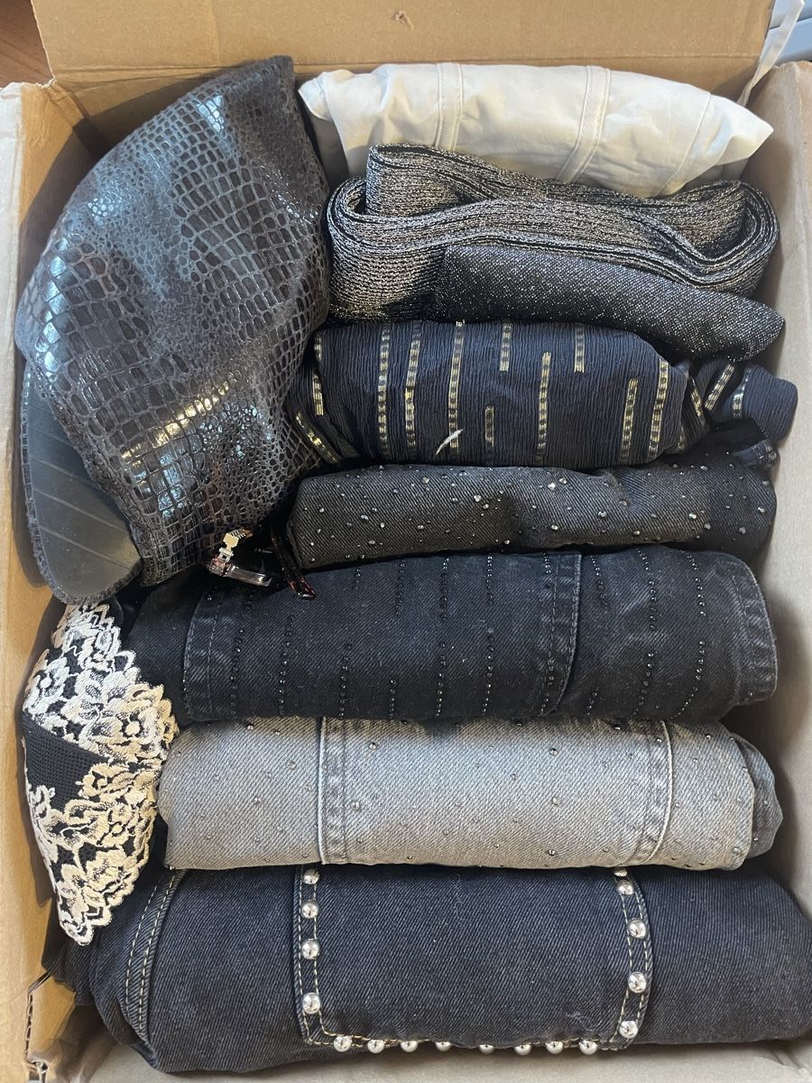 Kleiderpakete: Mystery Box – Gebraucht aus Binz von fab_c5px 1