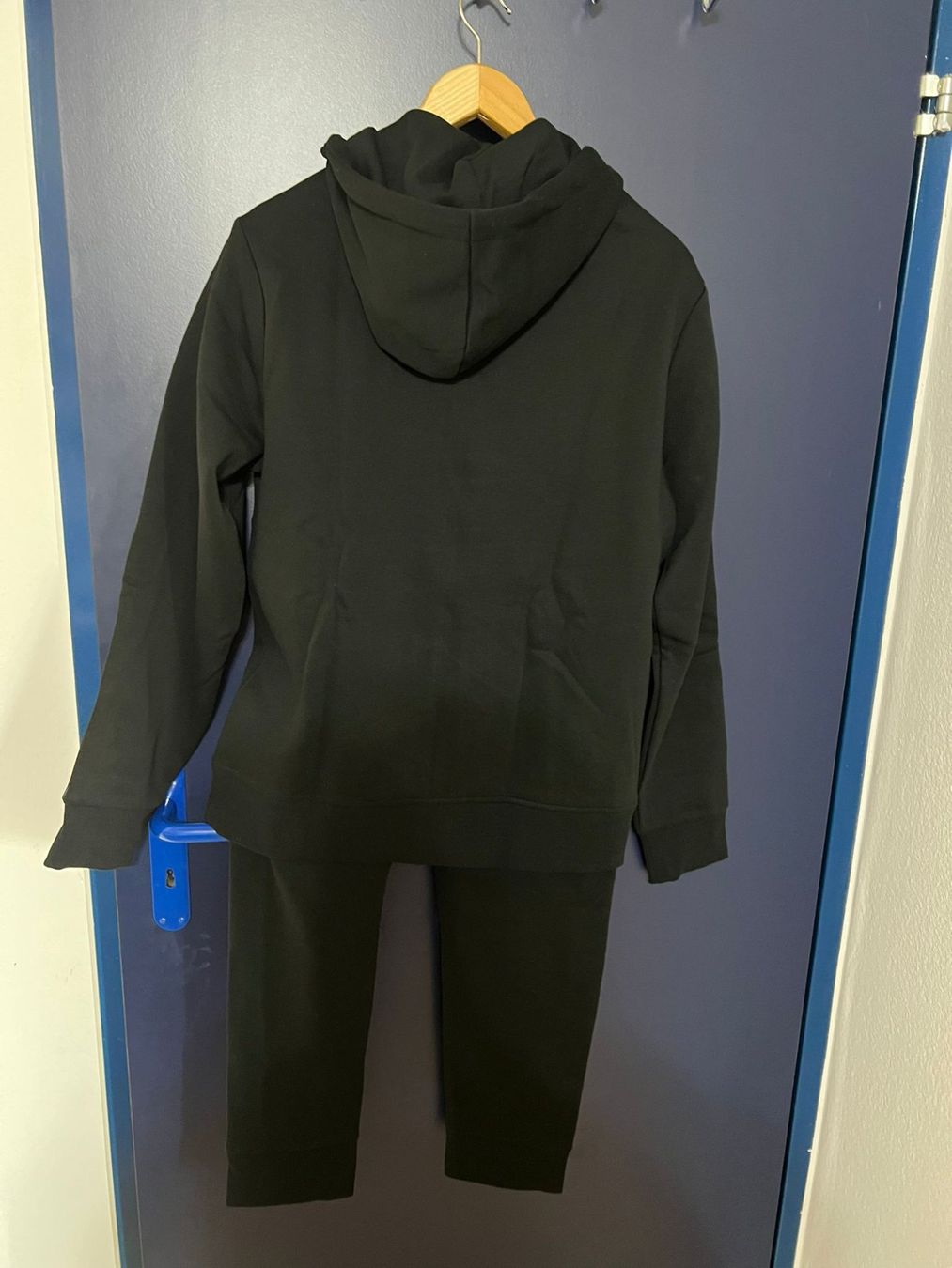 Michael Kors Completi: Michael Kors Trainings Anzug – Nuovo e nell'imballaggio originale da Lupfig venduto da Pluribus 1