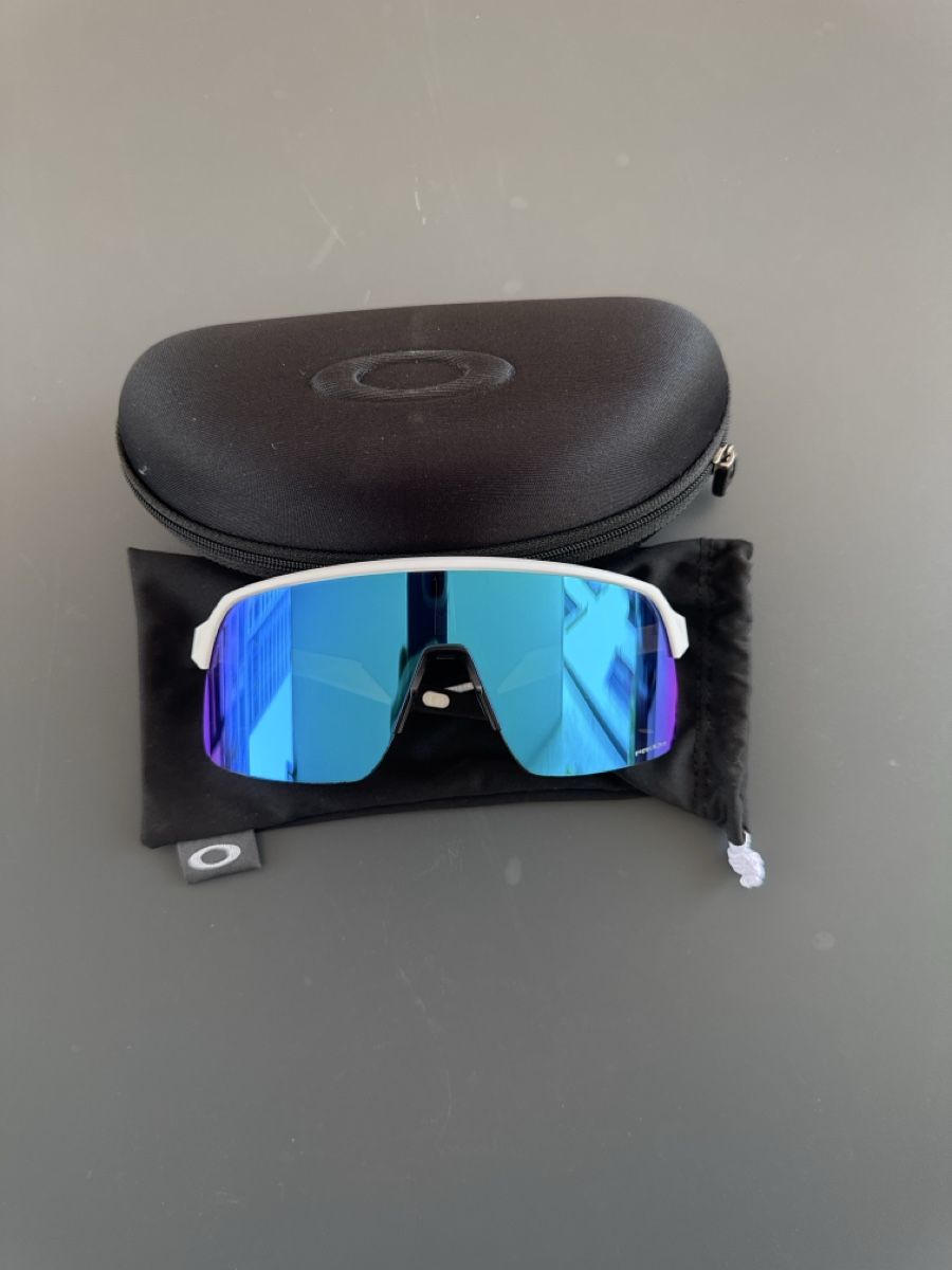 Oakley Occhiali & Lenti: Oakley Sutro Lite  – Usato da Ostermundigen venduto da hacelina 1