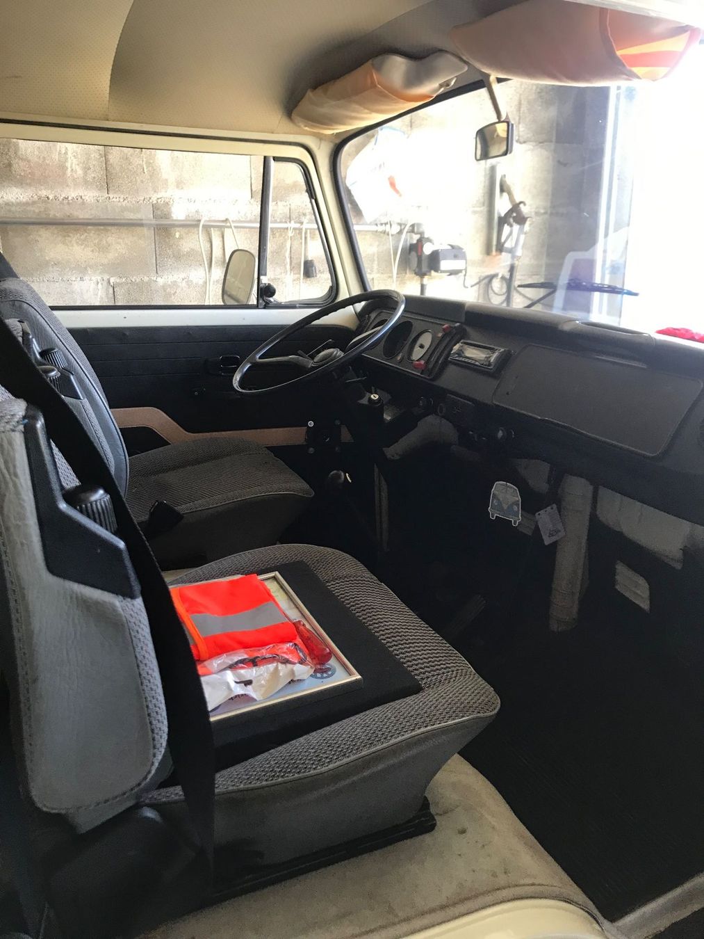 VW Automobili: VW Bus T2b – Usato da Aathal-Seegräben venduto da Kirli-Trax 8