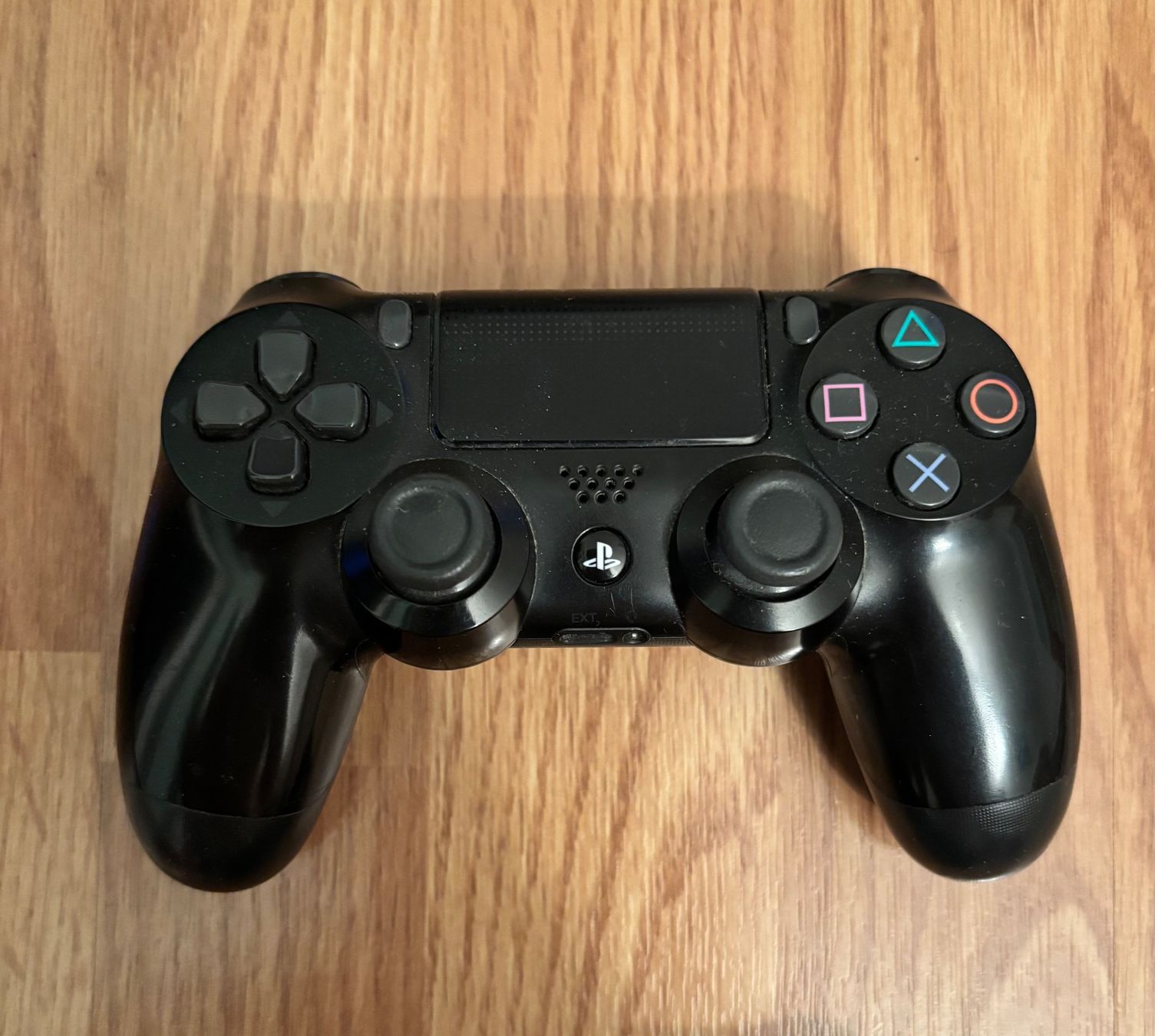 Sony Controller: 2x PlayStation 4 (PS4) Controller mit SpeedLink Ladestation – Defekt aus Suhr von twt_gb7n 5