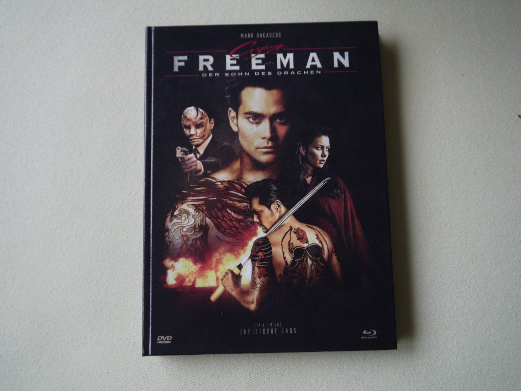 Tutti i DVDs: Crying Freeman - Der Sohn des Drachen - Mediabook – Usato da Hagendorn venduto da Blaf