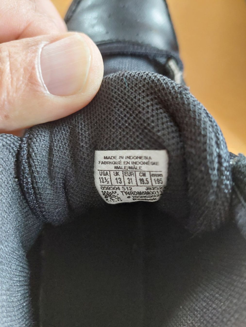 Reebok Scarpe per ragazzi: Reebok Buckets Sneaker  Gr.31 – Usato da Zürich venduto da meymano 6