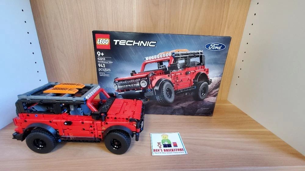 Lego Jeux de construction: LEGO Technic 42110 Ford Defender rot 943 Teile – D'occasion à Gümligen par JohnnyOnyx