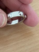 Louis Vuitton bague clous or blanc