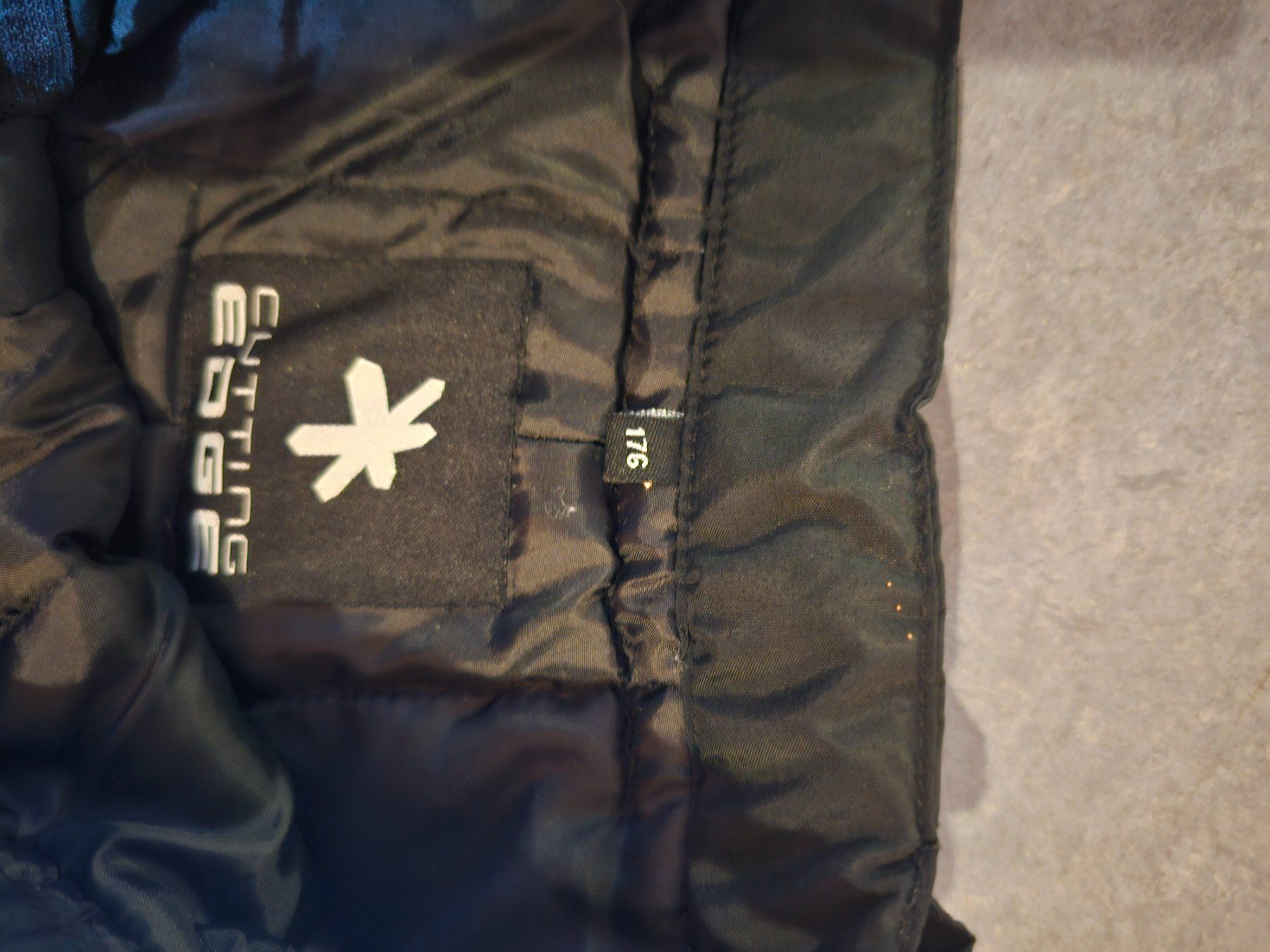 Hosen: Skihose Gr 176 – Gebraucht aus Bad Zurzach von camasp 1