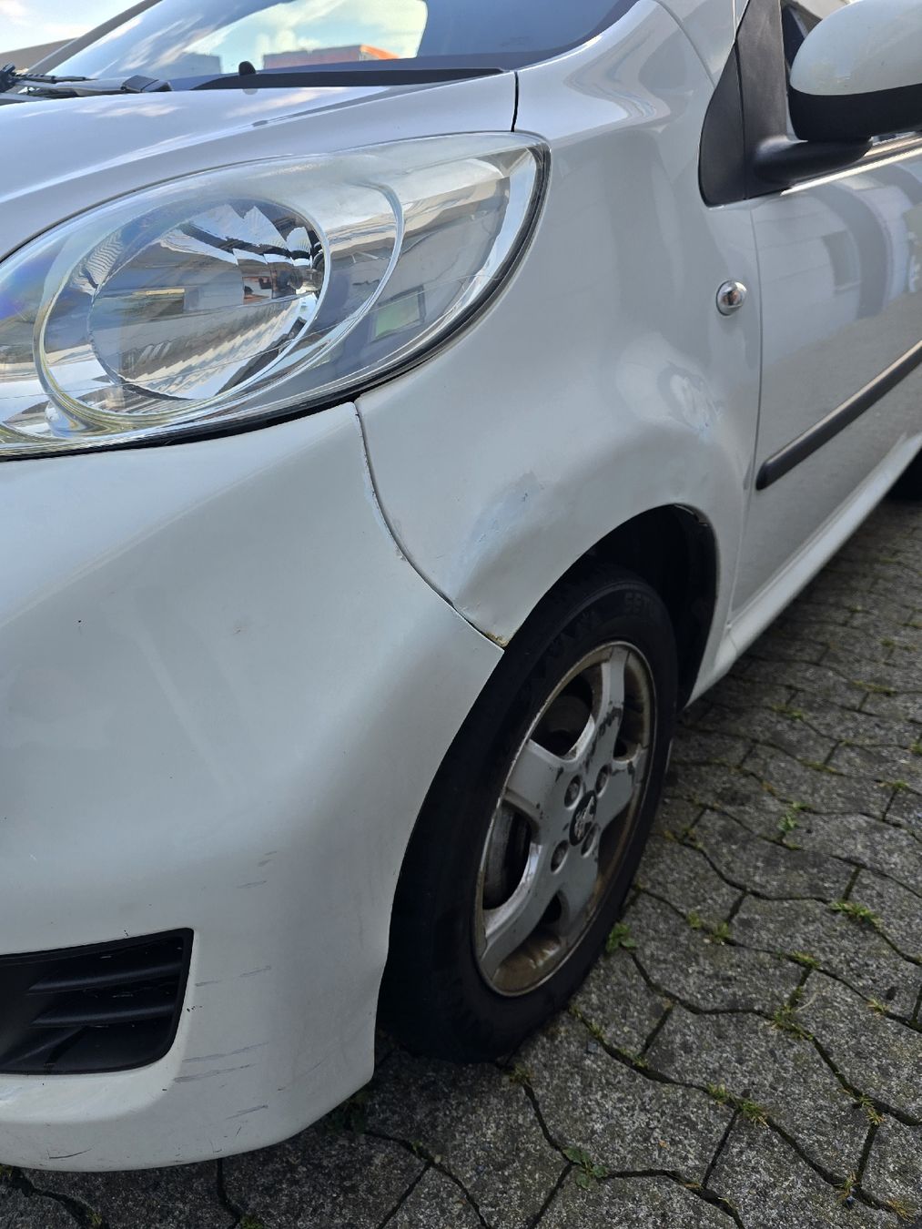 Peugeot Automobili: Peugeot 107 – Difettoso da Thal venduto da AC92 4