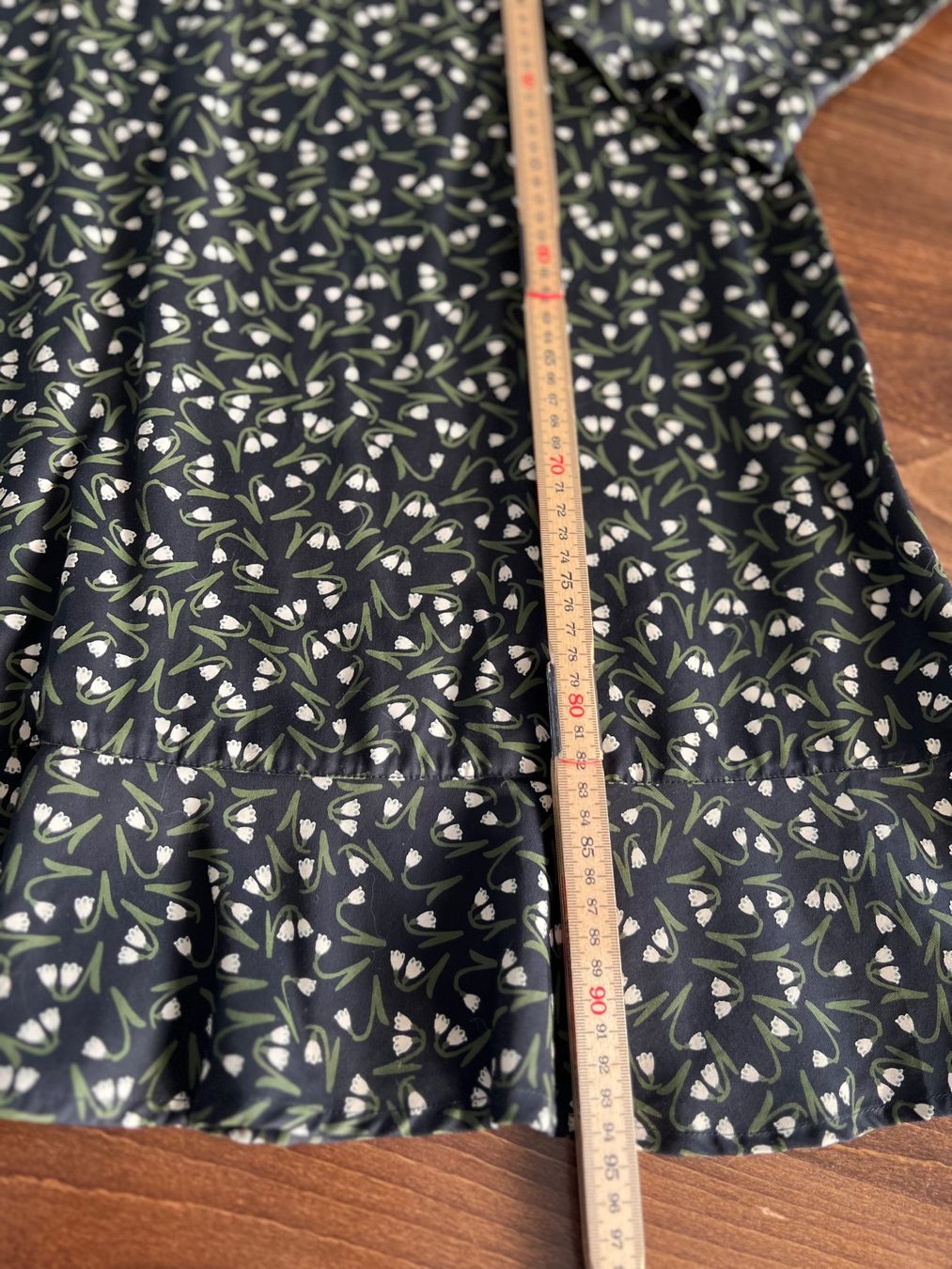 Robes: People Tree- Kleid mit Blumenmuster Gr. 42 – D'occasion à Ebmatingen par Mistelu 5