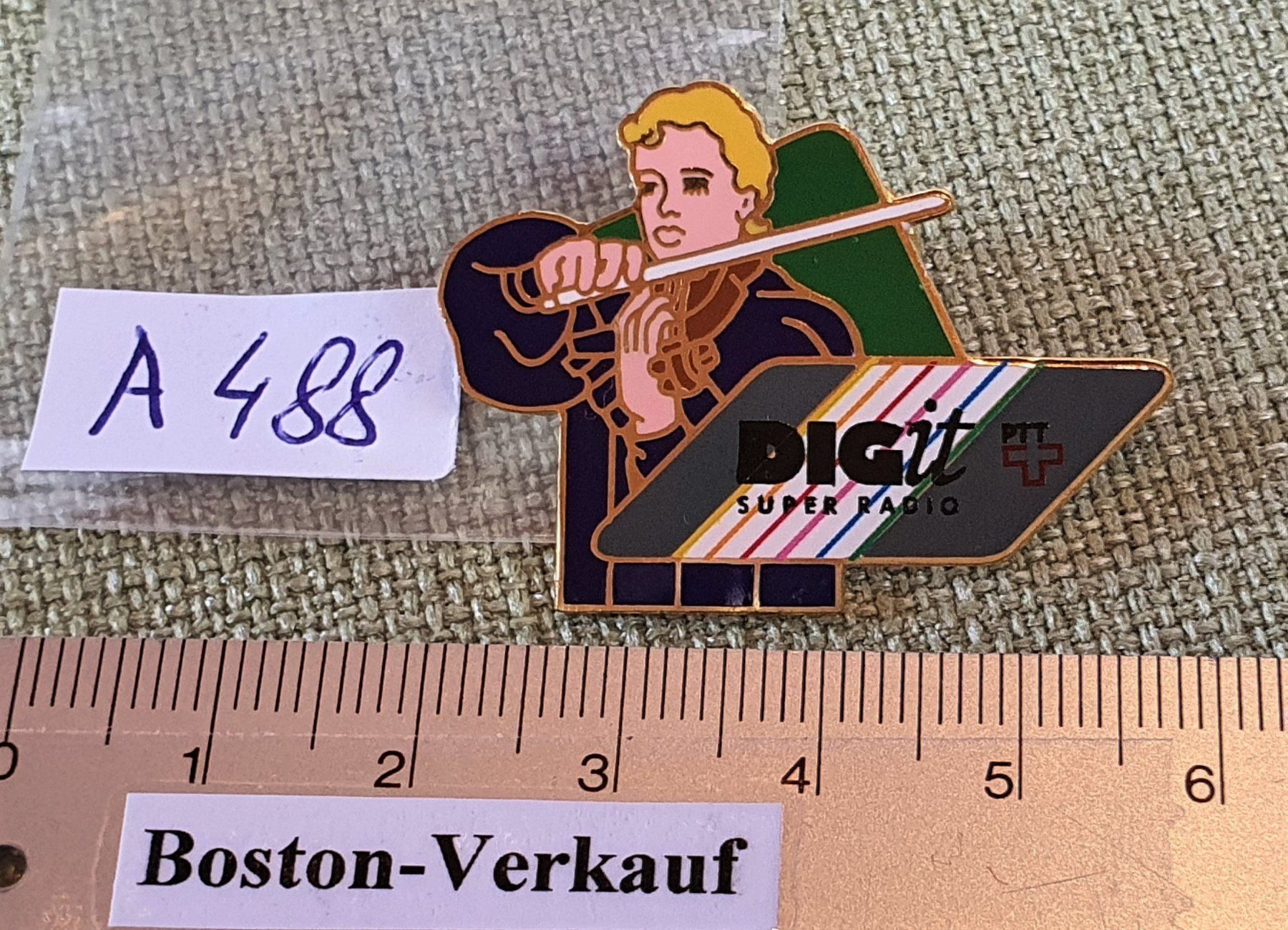 Placchette & Badge: A488 - Pin PTT DIGit Super Radio – Usato da Reinach BL venduto da Boston-Verkauf 2