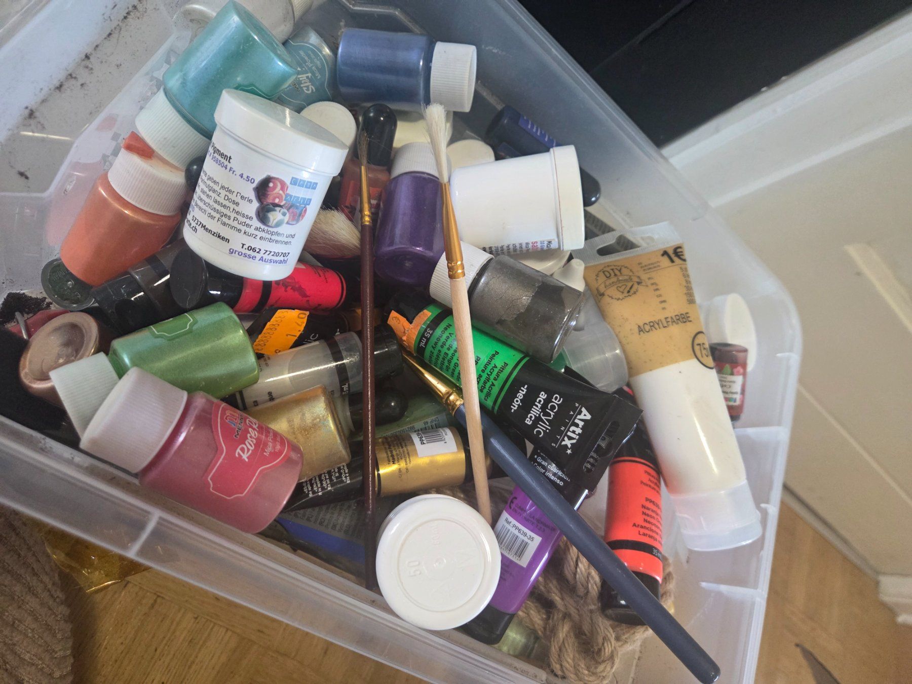 Kit bricolage: Lot de matériel de bricolage – Usato da Genève venduto da Xahiina 4