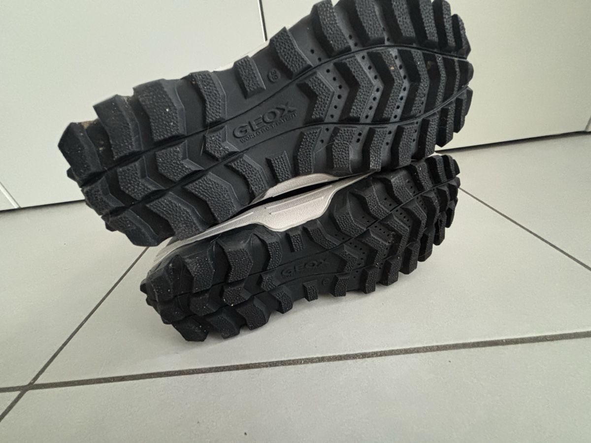 Geox Schuhe für Jungen: Geox Winterstiefel Boots Gr. 39 Stiefel – Gebraucht aus Winterthur von NatMet11 6