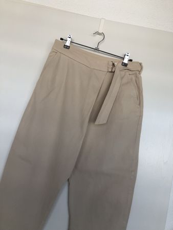 Zara Trending Hose. Gr. XS. geht auch für S, wie neu!!!