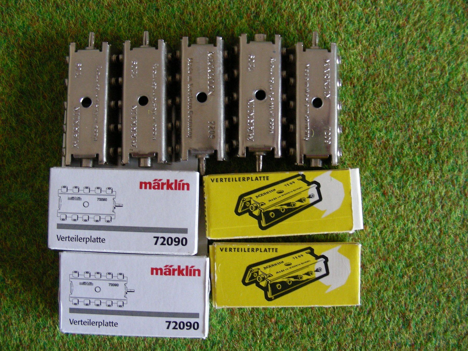 Märklin Modelleisenbahnen: Märklin plaque de dérivation No. 72090 – Gebraucht aus Villars-Burquin von Rodjeurs