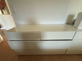 Weisse Kommode von Habitat abzugeben