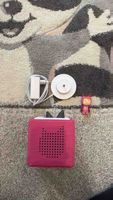 Toniebox Audiosystem rosa mit einer Figur gebraucht